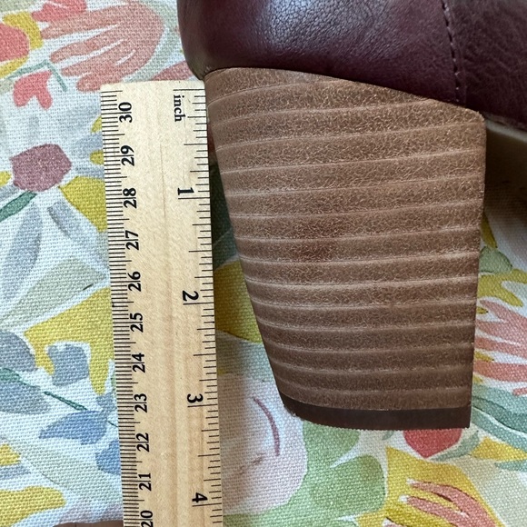 Lucky Brand Joal Ankle booties 8.5 NWOB - Picture 5 of 10